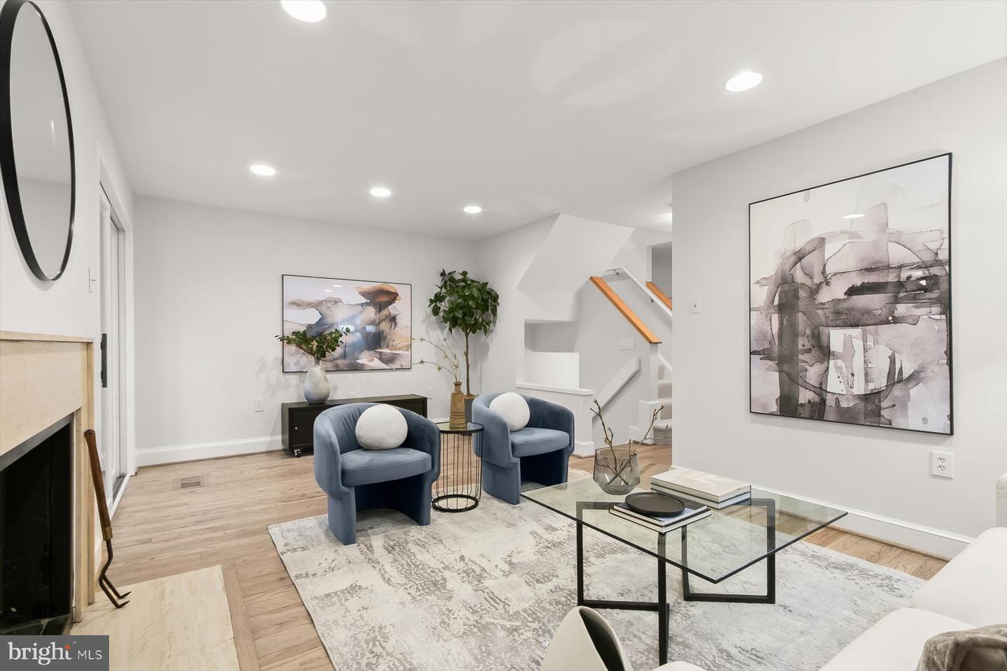 4297 EMBASSY PARK DR NW, WASHINGTON, District Of Columbia 20016, 3 Bedrooms Bedrooms, ,2 BathroomsBathrooms,Residential,For sale,4297 EMBASSY PARK DR NW,DCDC2223654 MLS # DCDC2223654 4297 EMBASSY PARK DR NW, WASHINGTON, District Of Columbia 20016, 3 Bedrooms Bedrooms, ,2 BathroomsBathrooms,Residential,For sale,4297 EMBASSY PARK DR NW,DCDC2223654 MLS # DCDC2223654