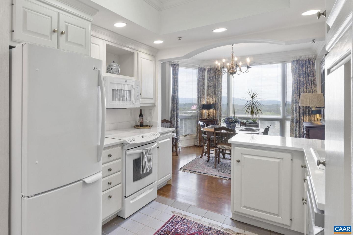 500 CRESTWOOD DR #1204, CHARLOTTESVILLE, Virginia 22903, 2 Bedrooms Bedrooms, ,2 BathroomsBathrooms,Residential,For sale,500 CRESTWOOD DR #1204,669262 MLS # 669262