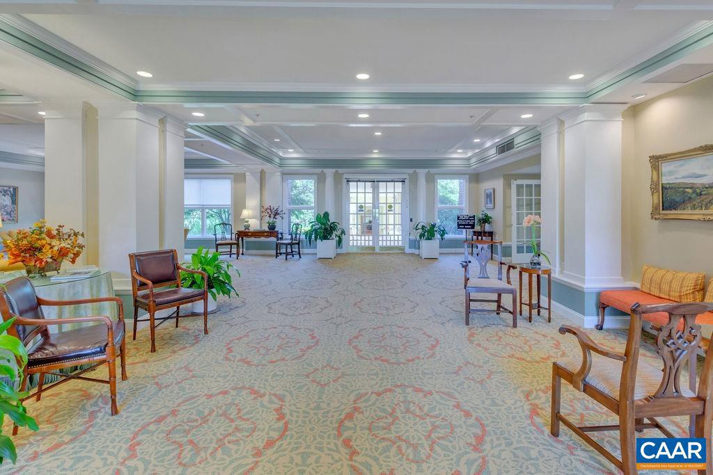 500 CRESTWOOD DR #1204, CHARLOTTESVILLE, Virginia 22903, 2 Bedrooms Bedrooms, ,2 BathroomsBathrooms,Residential,For sale,500 CRESTWOOD DR #1204,669262 MLS # 669262