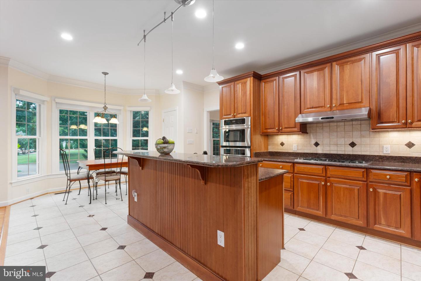 6424 SOUTH ST S, FALLS CHURCH, Virginia 22042, 6 Bedrooms Bedrooms, 24 Rooms Rooms,4 BathroomsBathrooms,Residential,For sale,6424 SOUTH ST S,VAFX2269020 MLS # VAFX2269020