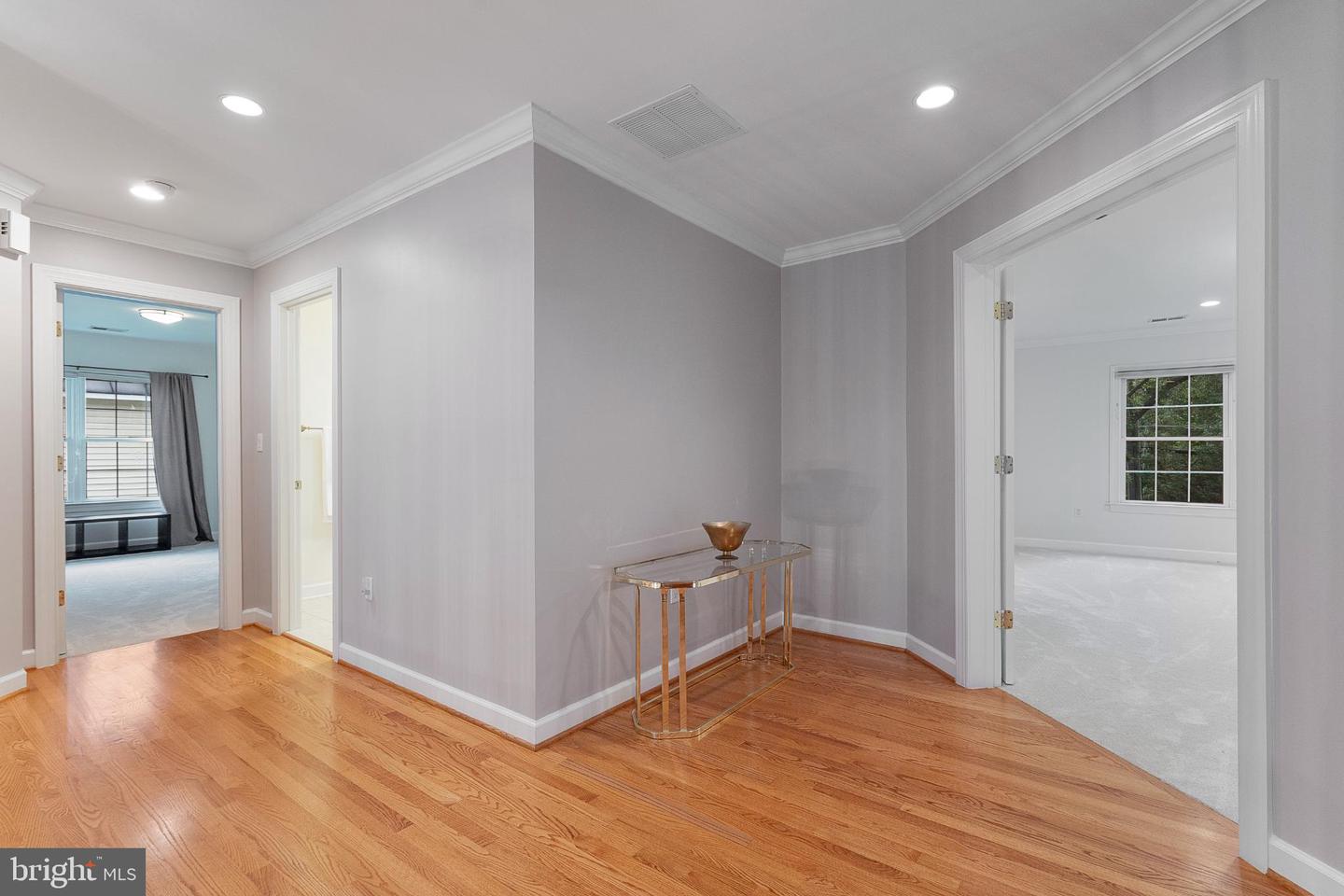 6424 SOUTH ST S, FALLS CHURCH, Virginia 22042, 6 Bedrooms Bedrooms, 24 Rooms Rooms,4 BathroomsBathrooms,Residential,For sale,6424 SOUTH ST S,VAFX2269020 MLS # VAFX2269020