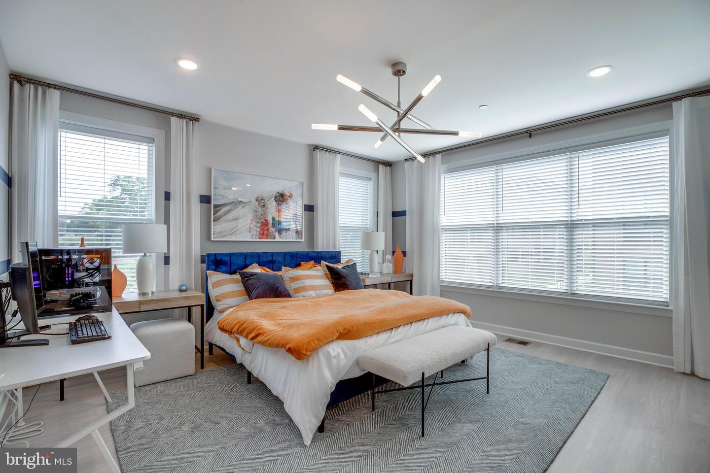 4915 LONGMIRE WAY #124, CHANTILLY, Virginia 20151, 3 Bedrooms Bedrooms, ,2 BathroomsBathrooms,Residential,For sale,4915 LONGMIRE WAY #124,VAFX2269104 MLS # VAFX2269104