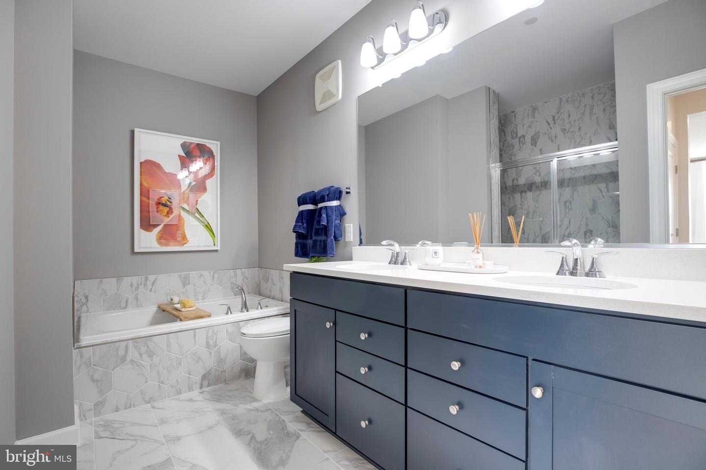 4915 LONGMIRE WAY #124, CHANTILLY, Virginia 20151, 3 Bedrooms Bedrooms, ,2 BathroomsBathrooms,Residential,For sale,4915 LONGMIRE WAY #124,VAFX2269104 MLS # VAFX2269104