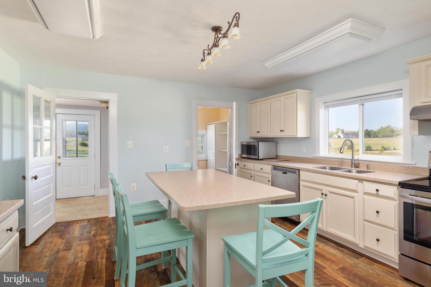 467 VISTA VIEW RD, STANLEY, Virginia 22851, 4 Bedrooms Bedrooms, ,3 BathroomsBathrooms,Residential,For sale,467 VISTA VIEW RD,VAPA2005406 MLS # VAPA2005406