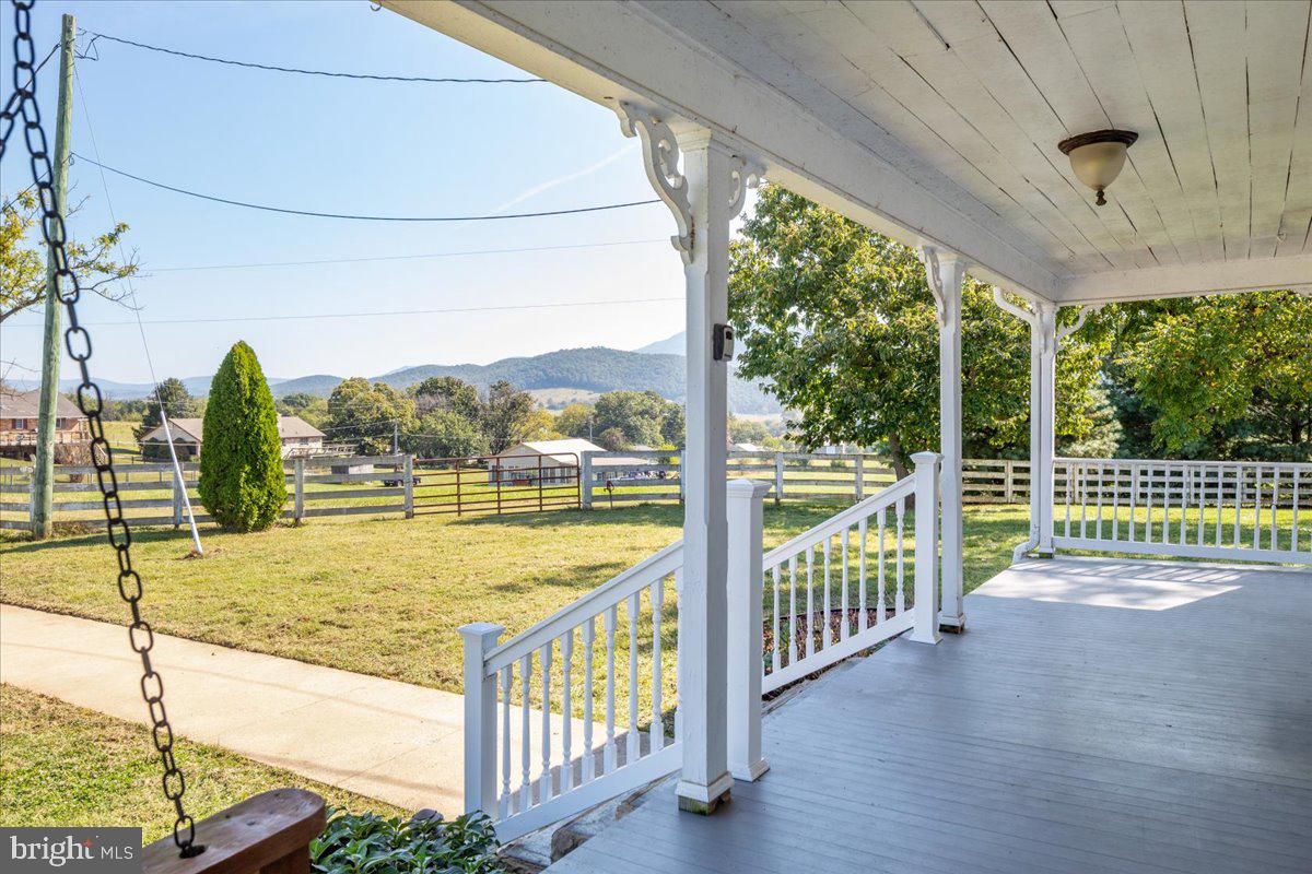 467 VISTA VIEW RD, STANLEY, Virginia 22851, 4 Bedrooms Bedrooms, ,3 BathroomsBathrooms,Residential,For sale,467 VISTA VIEW RD,VAPA2005406 MLS # VAPA2005406