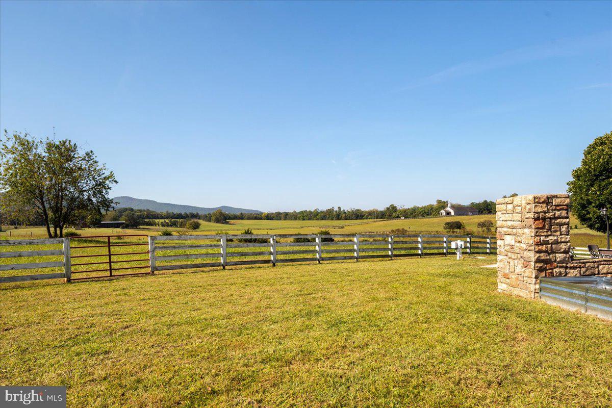 467 VISTA VIEW RD, STANLEY, Virginia 22851, 4 Bedrooms Bedrooms, ,3 BathroomsBathrooms,Residential,For sale,467 VISTA VIEW RD,VAPA2005406 MLS # VAPA2005406
