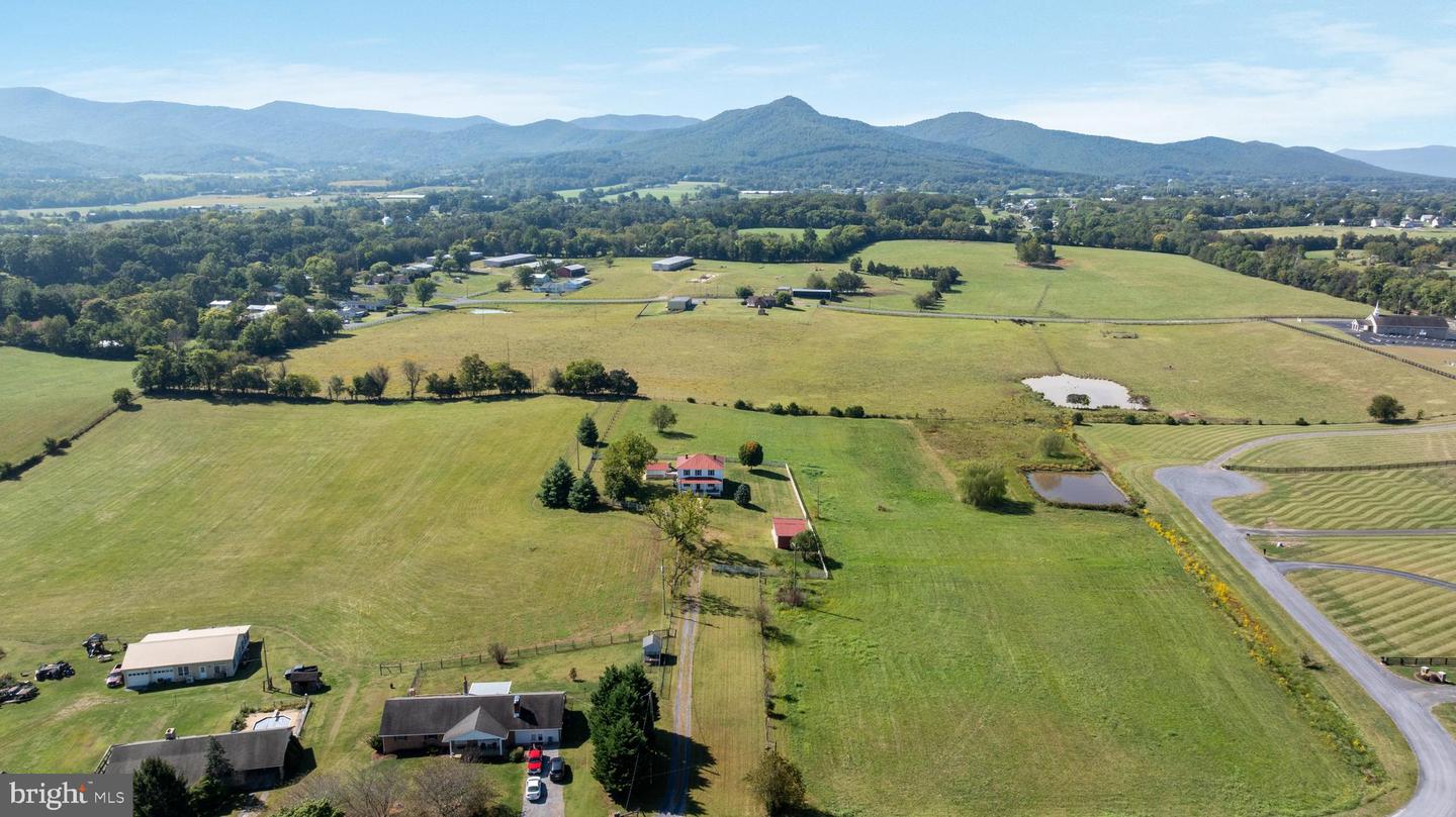 467 VISTA VIEW RD, STANLEY, Virginia 22851, 4 Bedrooms Bedrooms, ,3 BathroomsBathrooms,Residential,For sale,467 VISTA VIEW RD,VAPA2005406 MLS # VAPA2005406