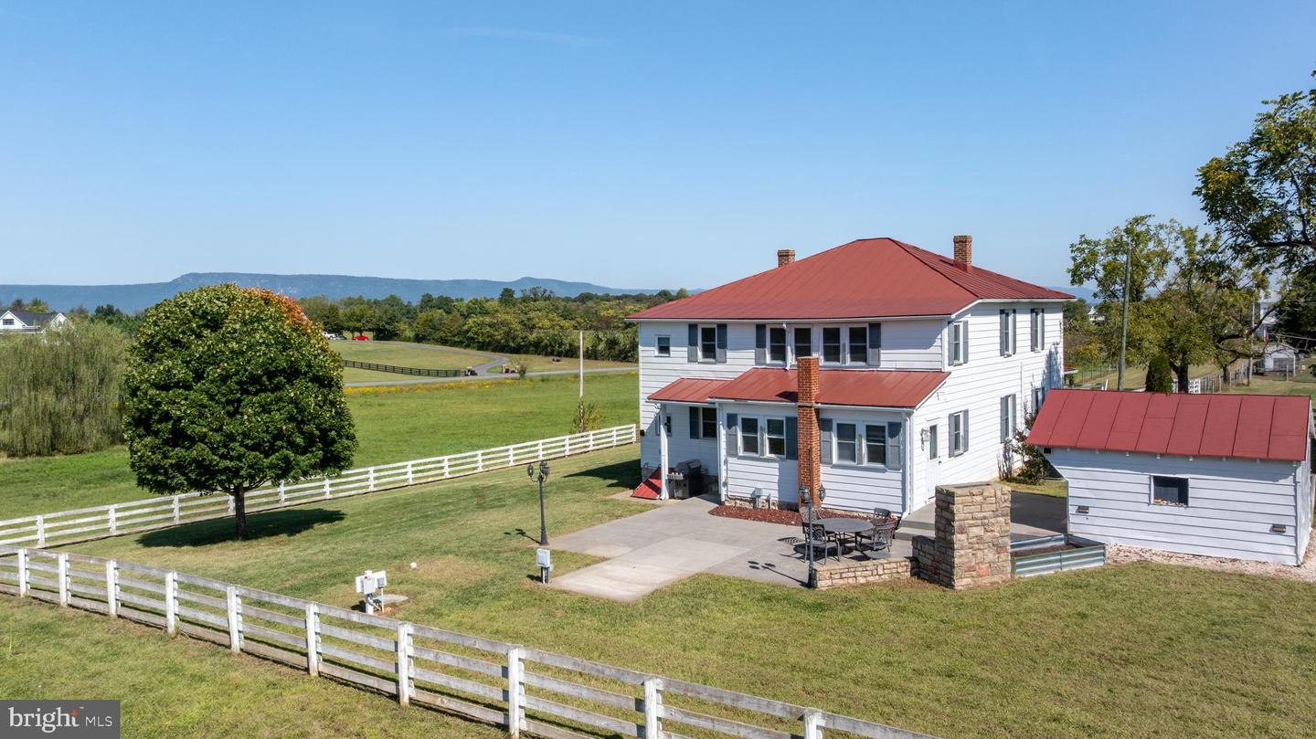 467 VISTA VIEW RD, STANLEY, Virginia 22851, 4 Bedrooms Bedrooms, ,3 BathroomsBathrooms,Residential,For sale,467 VISTA VIEW RD,VAPA2005406 MLS # VAPA2005406