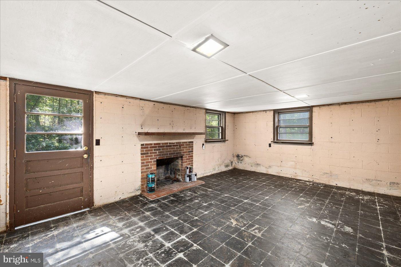 8508 BROCK RD, SPOTSYLVANIA, Virginia 22553, 4 Bedrooms Bedrooms, 14 Rooms Rooms,2 BathroomsBathrooms,Residential,For sale,8508 BROCK RD,VASP2036480 MLS # VASP2036480 8508 BROCK RD, SPOTSYLVANIA, Virginia 22553, 4 Bedrooms Bedrooms, 14 Rooms Rooms,2 BathroomsBathrooms,Residential,For sale,8508 BROCK RD,VASP2036480 MLS # VASP2036480