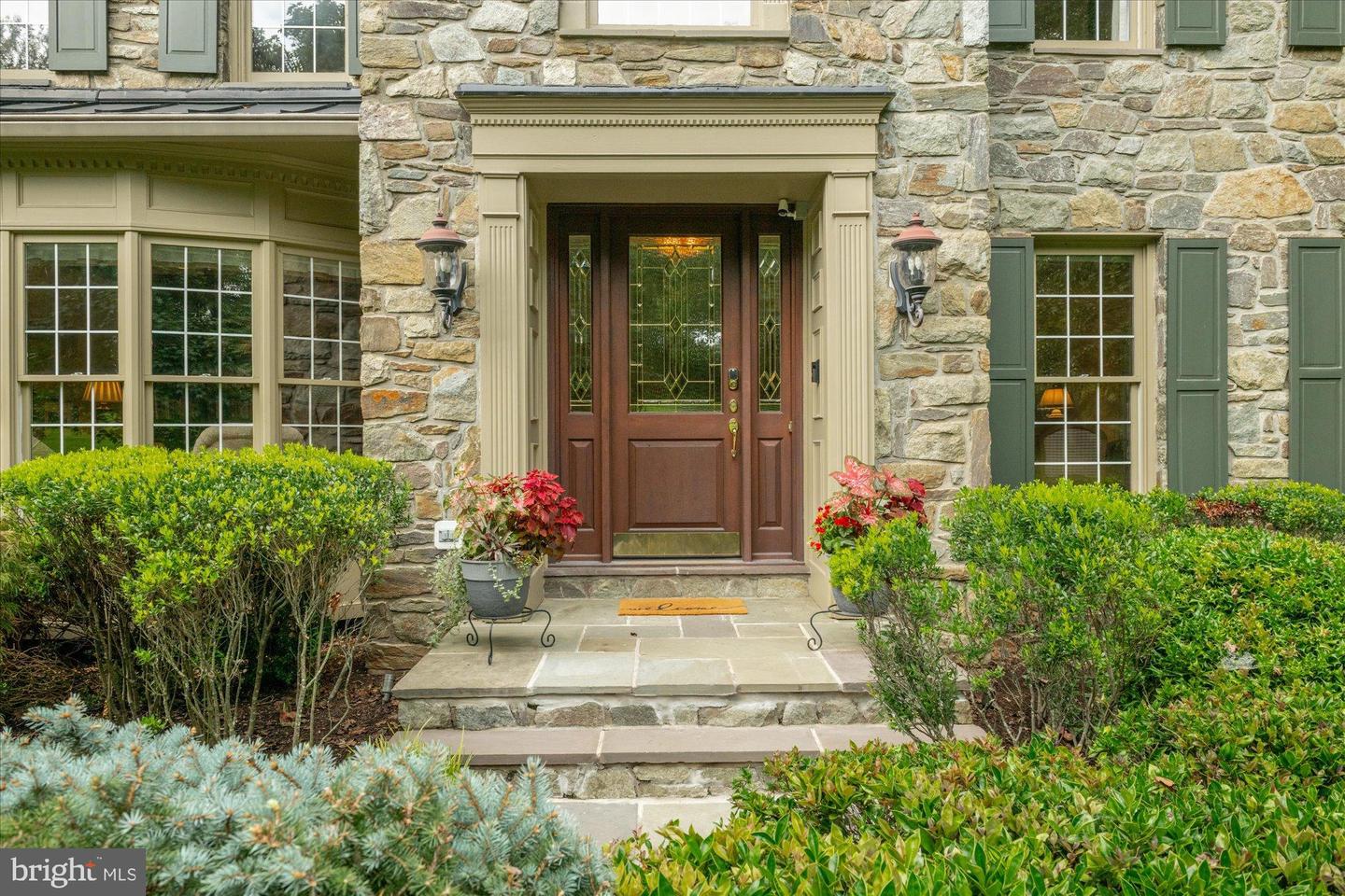 11308 STONEHOUSE PL, POTOMAC FALLS, Virginia 20165, 6 Bedrooms Bedrooms, 12 Rooms Rooms,5 BathroomsBathrooms,Residential,For sale,11308 STONEHOUSE PL,VAFX2269178 MLS # VAFX2269178
