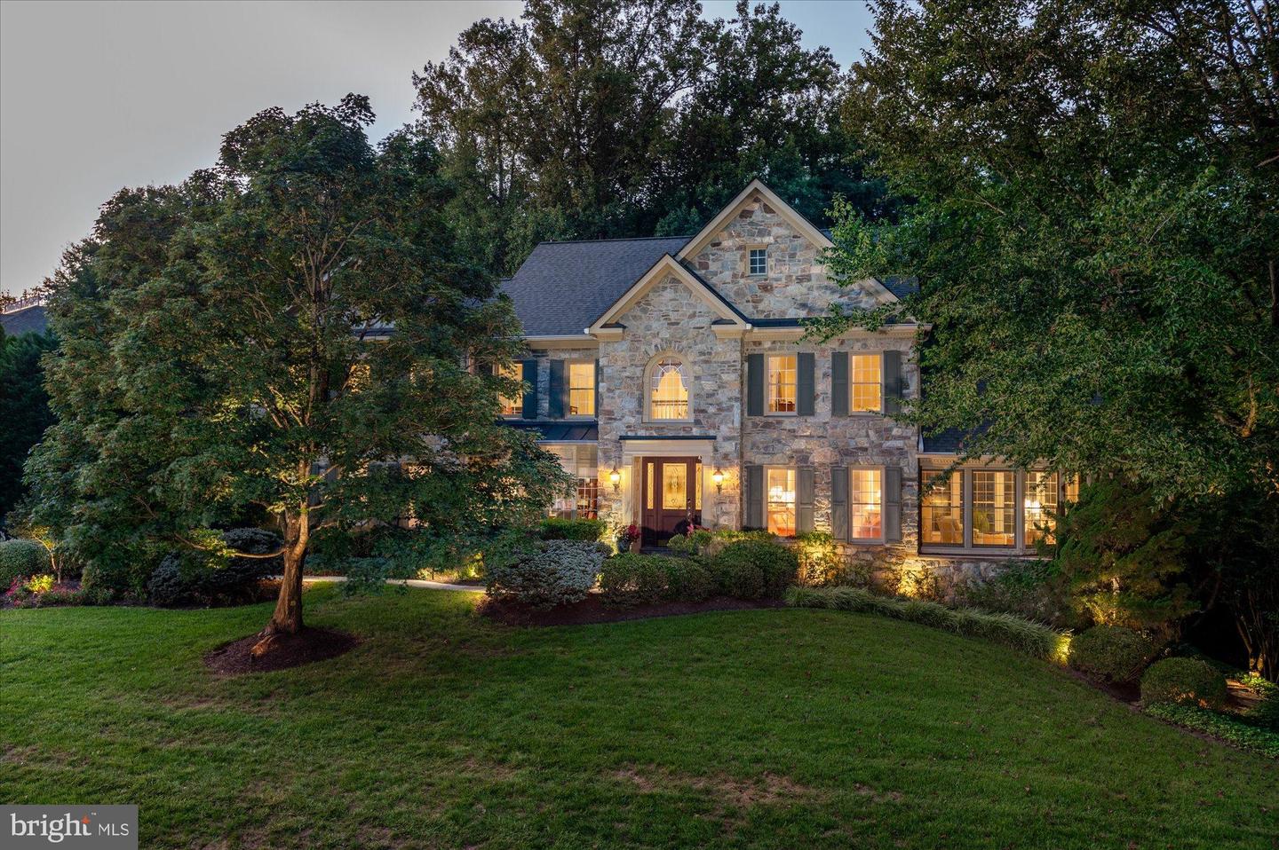 11308 STONEHOUSE PL, POTOMAC FALLS, Virginia 20165, 6 Bedrooms Bedrooms, 12 Rooms Rooms,5 BathroomsBathrooms,Residential,For sale,11308 STONEHOUSE PL,VAFX2269178 MLS # VAFX2269178