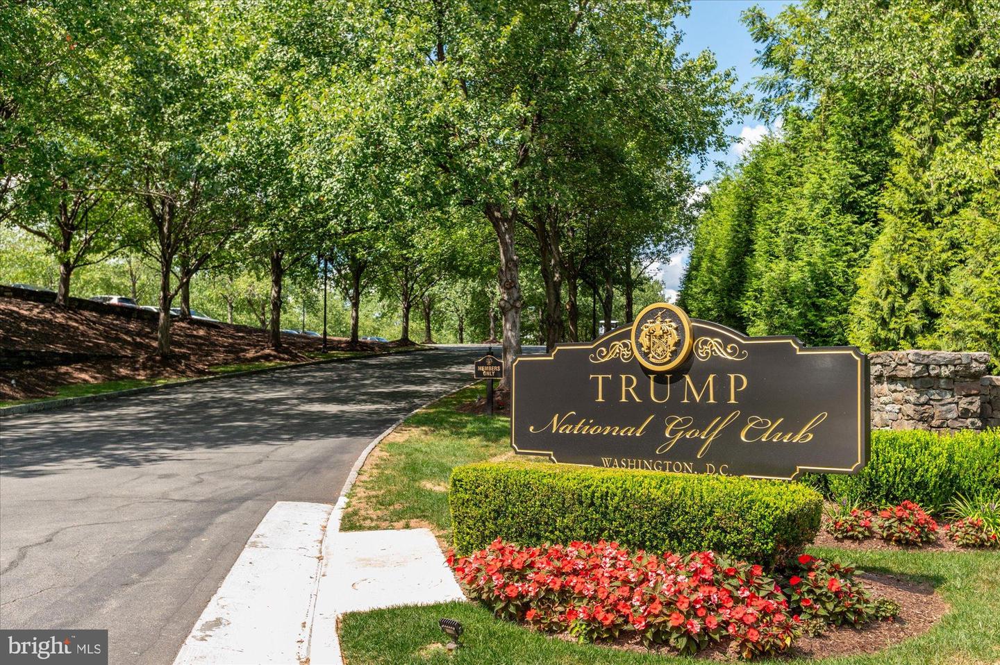 11308 STONEHOUSE PL, POTOMAC FALLS, Virginia 20165, 6 Bedrooms Bedrooms, 12 Rooms Rooms,5 BathroomsBathrooms,Residential,For sale,11308 STONEHOUSE PL,VAFX2269178 MLS # VAFX2269178
