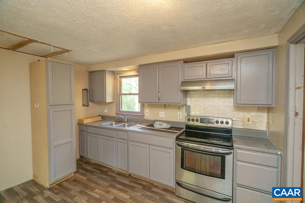 1209 HOLLANDS RD, PALMYRA, Virginia 22968, 3 Bedrooms Bedrooms, ,1 BathroomBathrooms,Residential,For sale,1209 HOLLANDS RD,669353 MLS # 669353