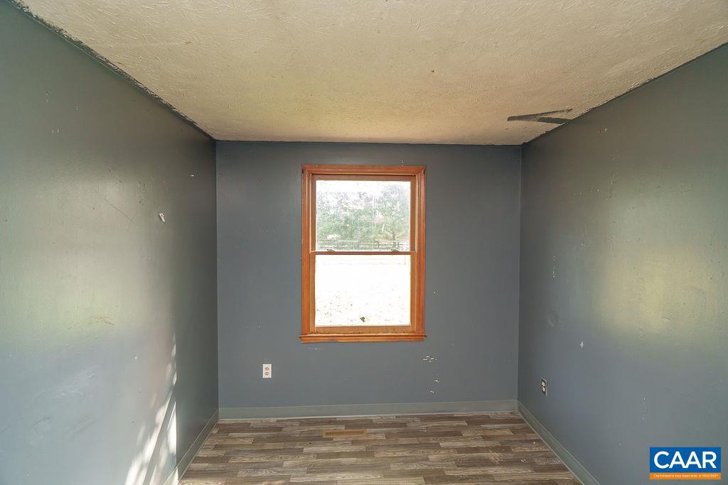 1209 HOLLANDS RD, PALMYRA, Virginia 22968, 3 Bedrooms Bedrooms, ,1 BathroomBathrooms,Residential,For sale,1209 HOLLANDS RD,669353 MLS # 669353