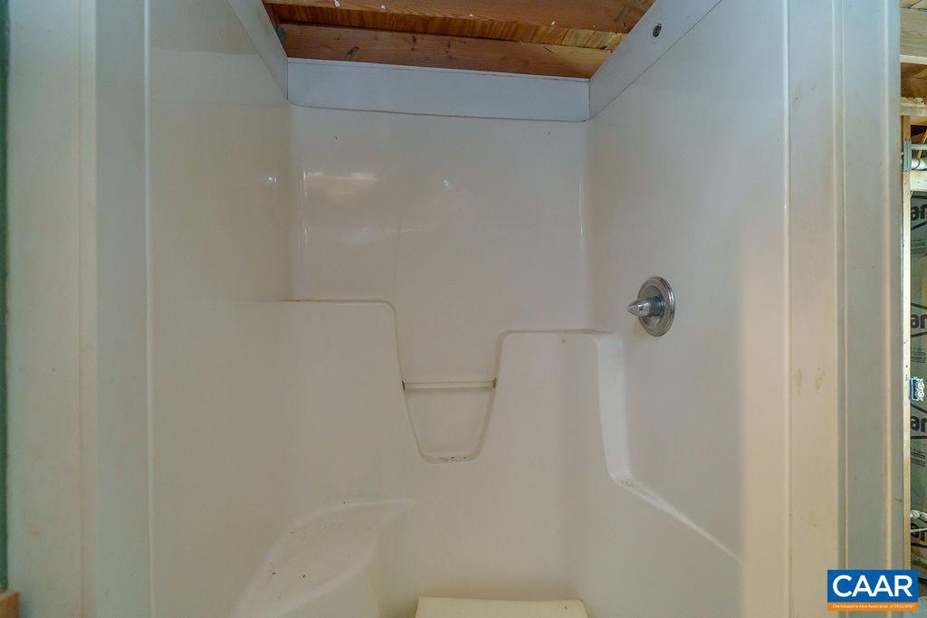 1209 HOLLANDS RD, PALMYRA, Virginia 22968, 3 Bedrooms Bedrooms, ,1 BathroomBathrooms,Residential,For sale,1209 HOLLANDS RD,669353 MLS # 669353
