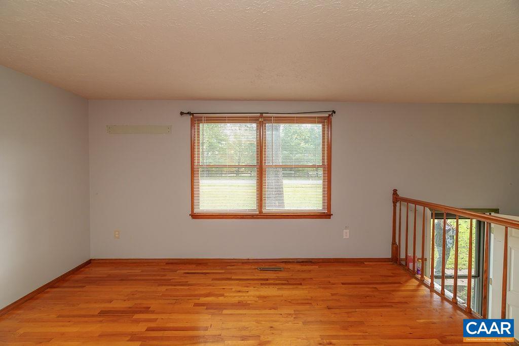 1209 HOLLANDS RD, PALMYRA, Virginia 22968, 3 Bedrooms Bedrooms, ,1 BathroomBathrooms,Residential,For sale,1209 HOLLANDS RD,669353 MLS # 669353