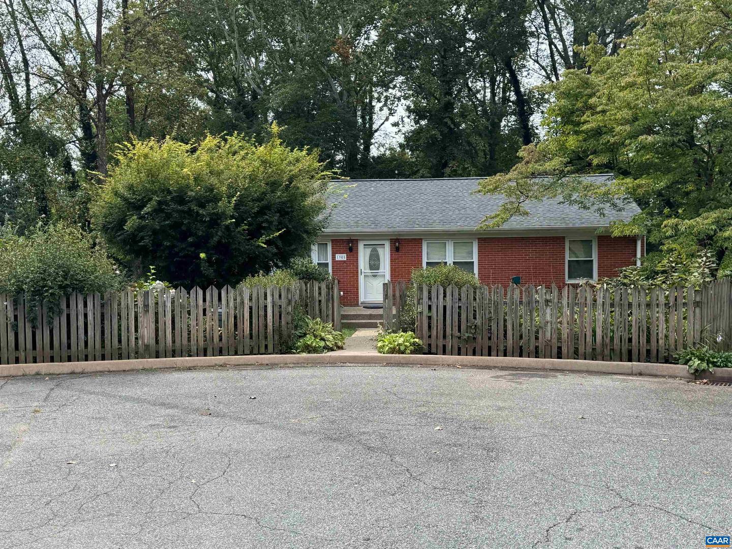 1905 SWANSON DR, CHARLOTTESVILLE, Virginia 22901, 3 Bedrooms Bedrooms, ,1 BathroomBathrooms,Residential,For sale,1905 SWANSON DR,669372 MLS # 669372