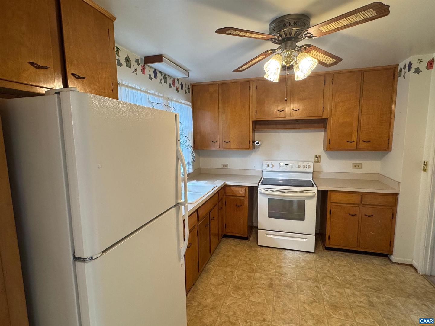 1905 SWANSON DR, CHARLOTTESVILLE, Virginia 22901, 3 Bedrooms Bedrooms, ,1 BathroomBathrooms,Residential,For sale,1905 SWANSON DR,669372 MLS # 669372