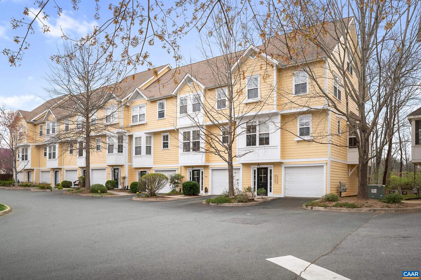 106 MELBOURNE PRK #F, CHARLOTTESVILLE, Virginia 22901, 3 Bedrooms Bedrooms, ,2 BathroomsBathrooms,Residential,For sale,106 MELBOURNE PRK #F,669362 MLS # 669362
