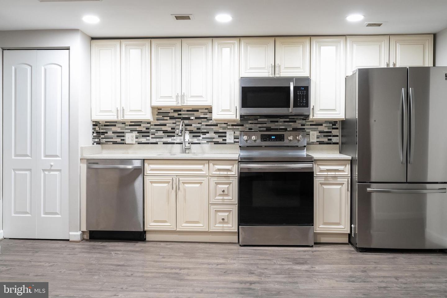 4707 CONNECTICUT AVE NW #104, WASHINGTON, District Of Columbia 20008, 1 Bedroom Bedrooms, ,1 BathroomBathrooms,Residential,For sale,4707 CONNECTICUT AVE NW #104,DCDC2224146 MLS # DCDC2224146 4707 CONNECTICUT AVE NW #104, WASHINGTON, District Of Columbia 20008, 1 Bedroom Bedrooms, ,1 BathroomBathrooms,Residential,For sale,4707 CONNECTICUT AVE NW #104,DCDC2224146 MLS # DCDC2224146