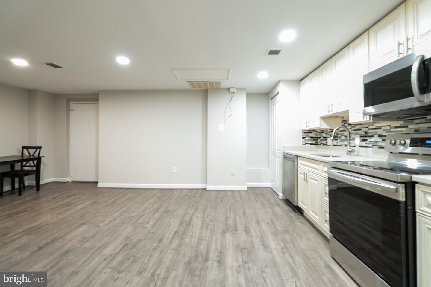 4707 CONNECTICUT AVE NW #104, WASHINGTON, District Of Columbia 20008, 1 Bedroom Bedrooms, ,1 BathroomBathrooms,Residential,For sale,4707 CONNECTICUT AVE NW #104,DCDC2224146 MLS # DCDC2224146 4707 CONNECTICUT AVE NW #104, WASHINGTON, District Of Columbia 20008, 1 Bedroom Bedrooms, ,1 BathroomBathrooms,Residential,For sale,4707 CONNECTICUT AVE NW #104,DCDC2224146 MLS # DCDC2224146