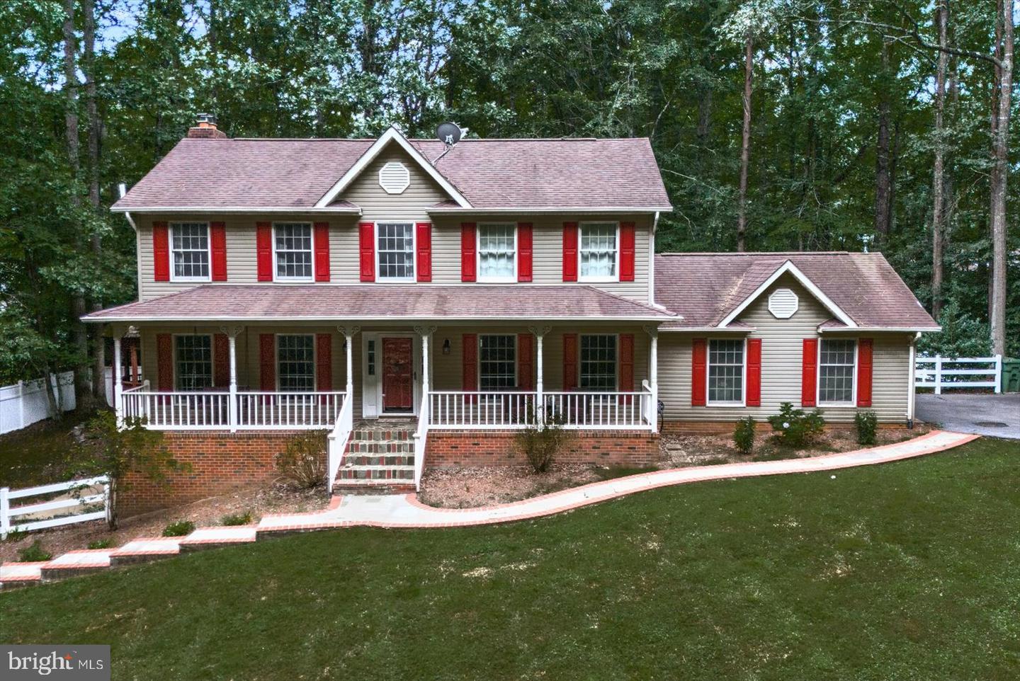 8012 PEMBROKE CIR, SPOTSYLVANIA, Virginia 22551, 4 Bedrooms Bedrooms, ,2 BathroomsBathrooms,Residential,For sale,8012 PEMBROKE CIR,VASP2036492 MLS # VASP2036492