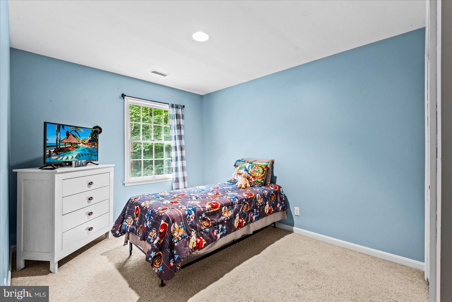 8012 PEMBROKE CIR, SPOTSYLVANIA, Virginia 22551, 4 Bedrooms Bedrooms, ,2 BathroomsBathrooms,Residential,For sale,8012 PEMBROKE CIR,VASP2036492 MLS # VASP2036492