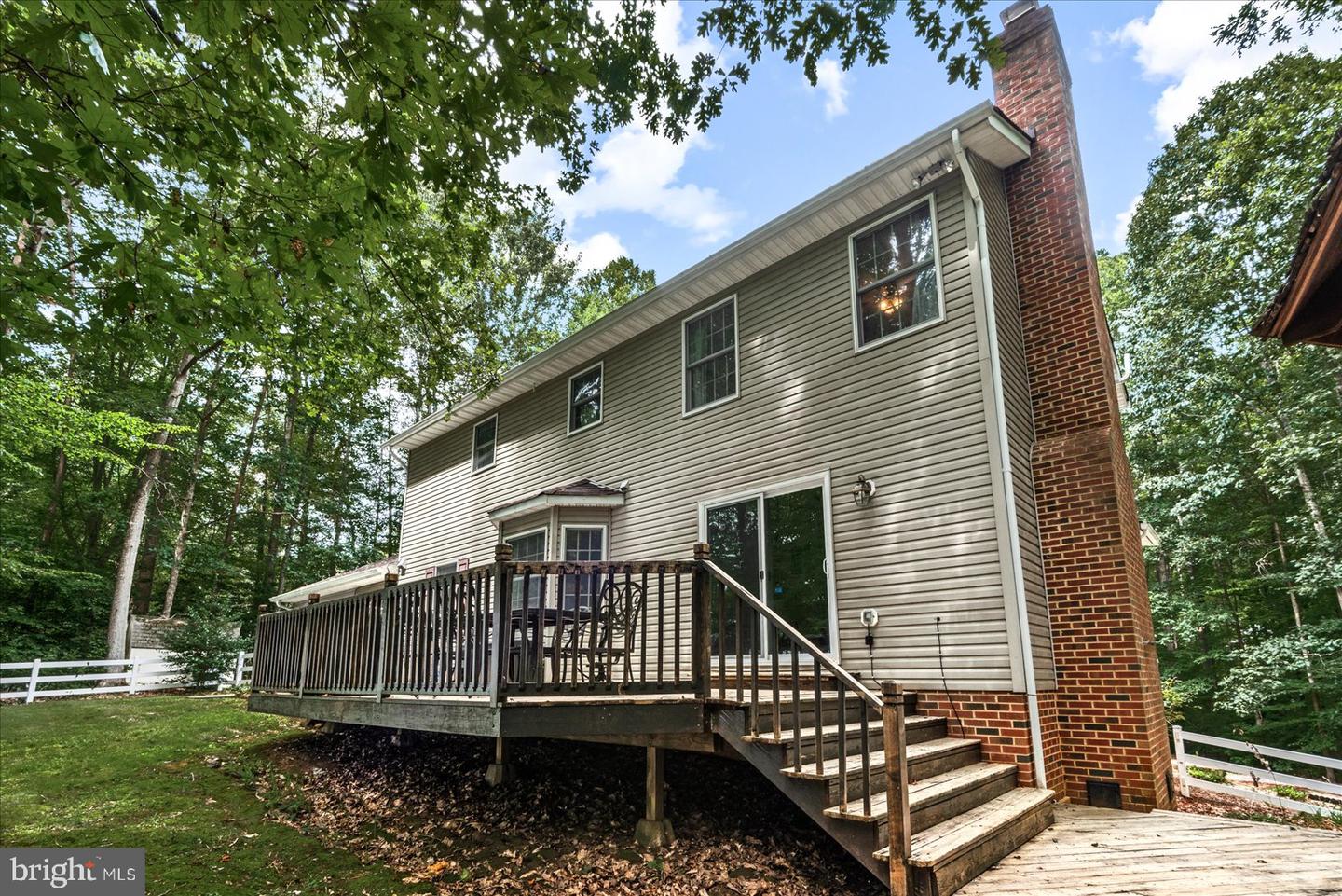8012 PEMBROKE CIR, SPOTSYLVANIA, Virginia 22551, 4 Bedrooms Bedrooms, ,2 BathroomsBathrooms,Residential,For sale,8012 PEMBROKE CIR,VASP2036492 MLS # VASP2036492