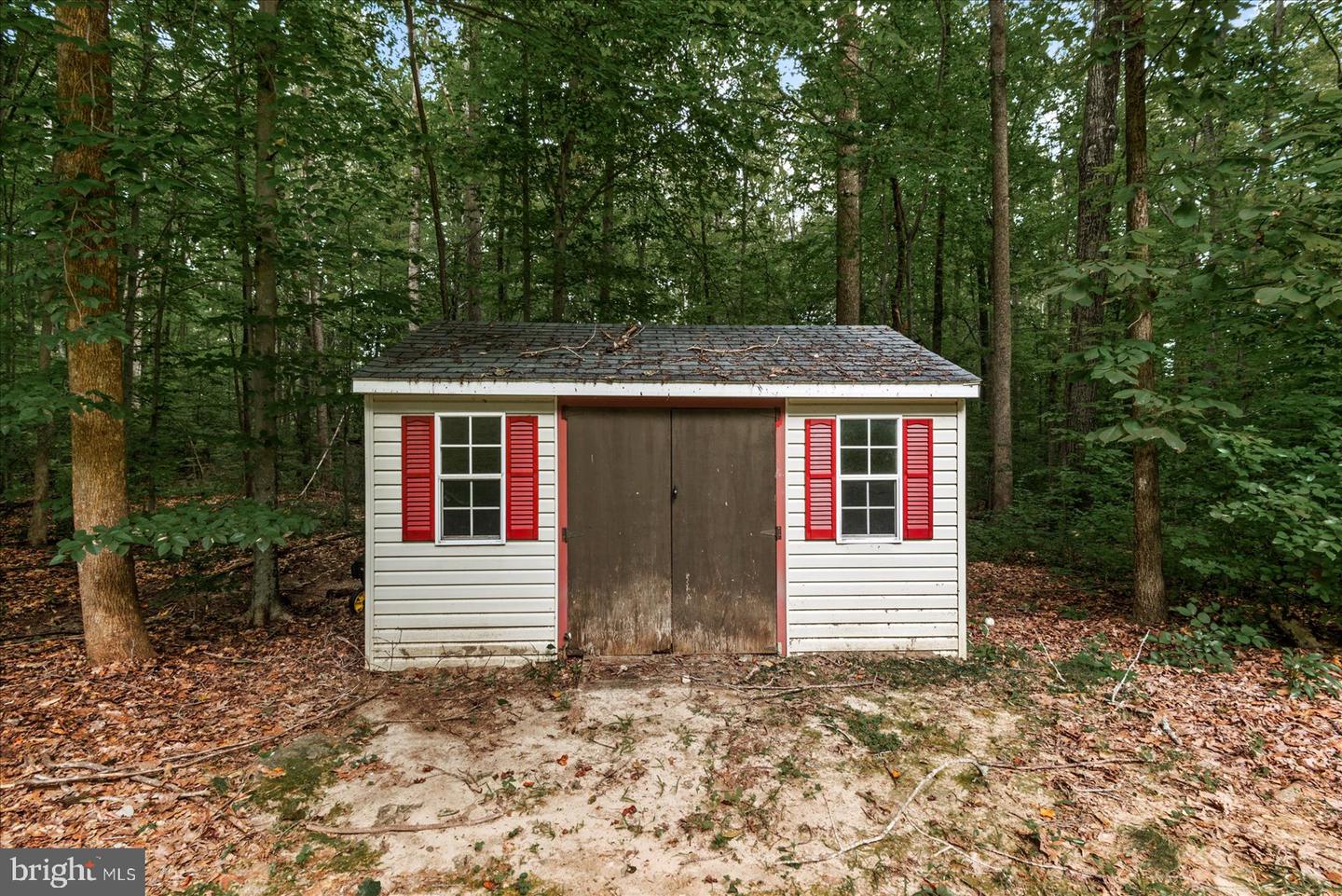 8012 PEMBROKE CIR, SPOTSYLVANIA, Virginia 22551, 4 Bedrooms Bedrooms, ,2 BathroomsBathrooms,Residential,For sale,8012 PEMBROKE CIR,VASP2036492 MLS # VASP2036492