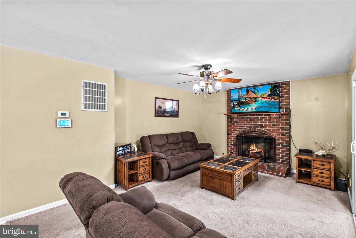 8012 PEMBROKE CIR, SPOTSYLVANIA, Virginia 22551, 4 Bedrooms Bedrooms, ,2 BathroomsBathrooms,Residential,For sale,8012 PEMBROKE CIR,VASP2036492 MLS # VASP2036492