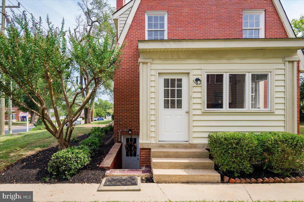 918 WILLIAM ST, FREDERICKSBURG, Virginia 22401, 4 Bedrooms Bedrooms, ,3 BathroomsBathrooms,Residential,For sale,918 WILLIAM ST,VAFB2007702 MLS # VAFB2007702
