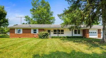 1203 DOGWOOD AVE, GROTTOES, Virginia 24441, 4 Bedrooms Bedrooms, ,2 BathroomsBathrooms,Residential,1203 DOGWOOD AVE,666312 MLS # 666312