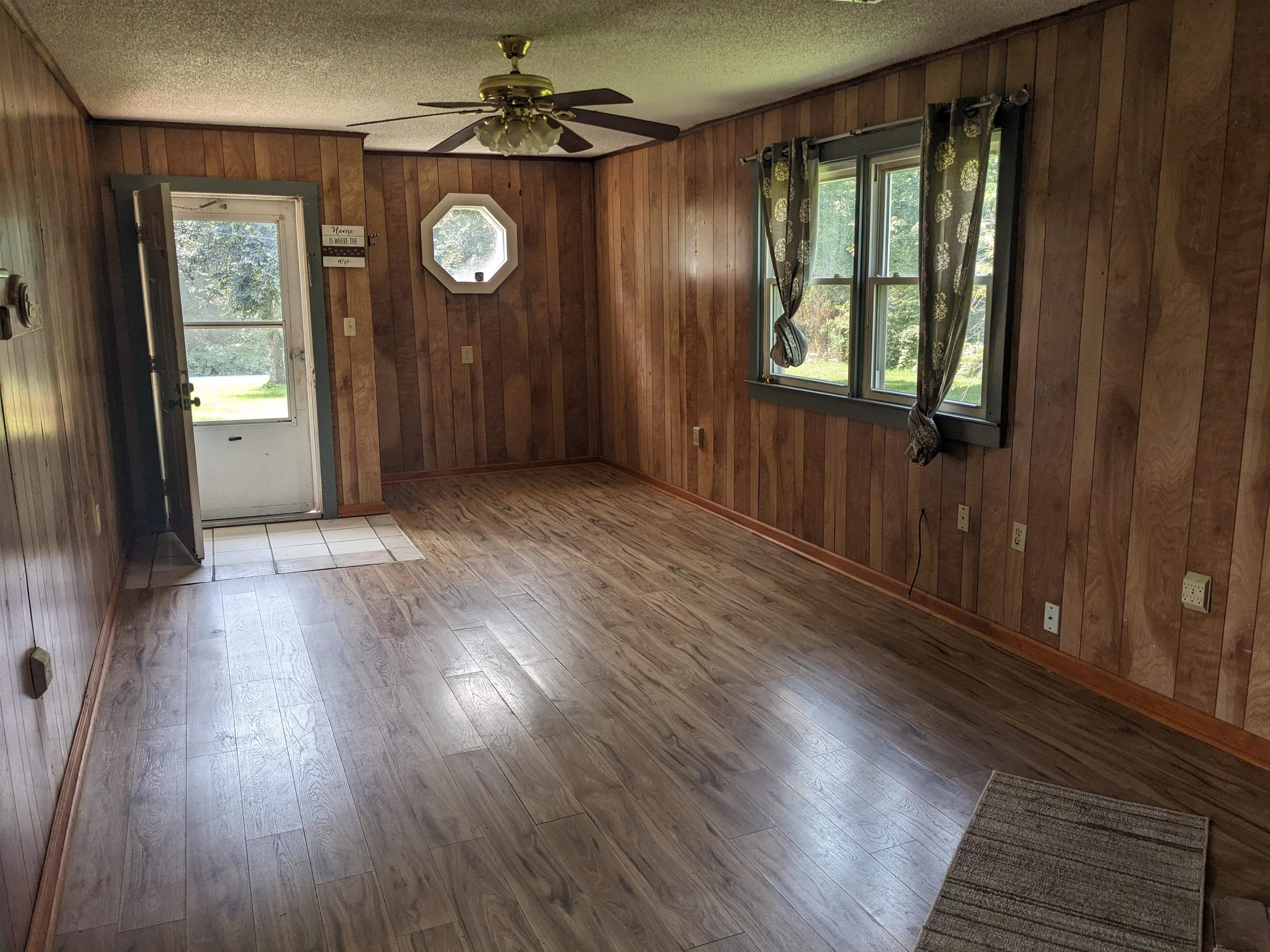 633 RIDGE VIEW LN, SHENANDOAH, Virginia 22849, 3 Bedrooms Bedrooms, ,2 BathroomsBathrooms,Residential,633 RIDGE VIEW LN,669384 MLS # 669384