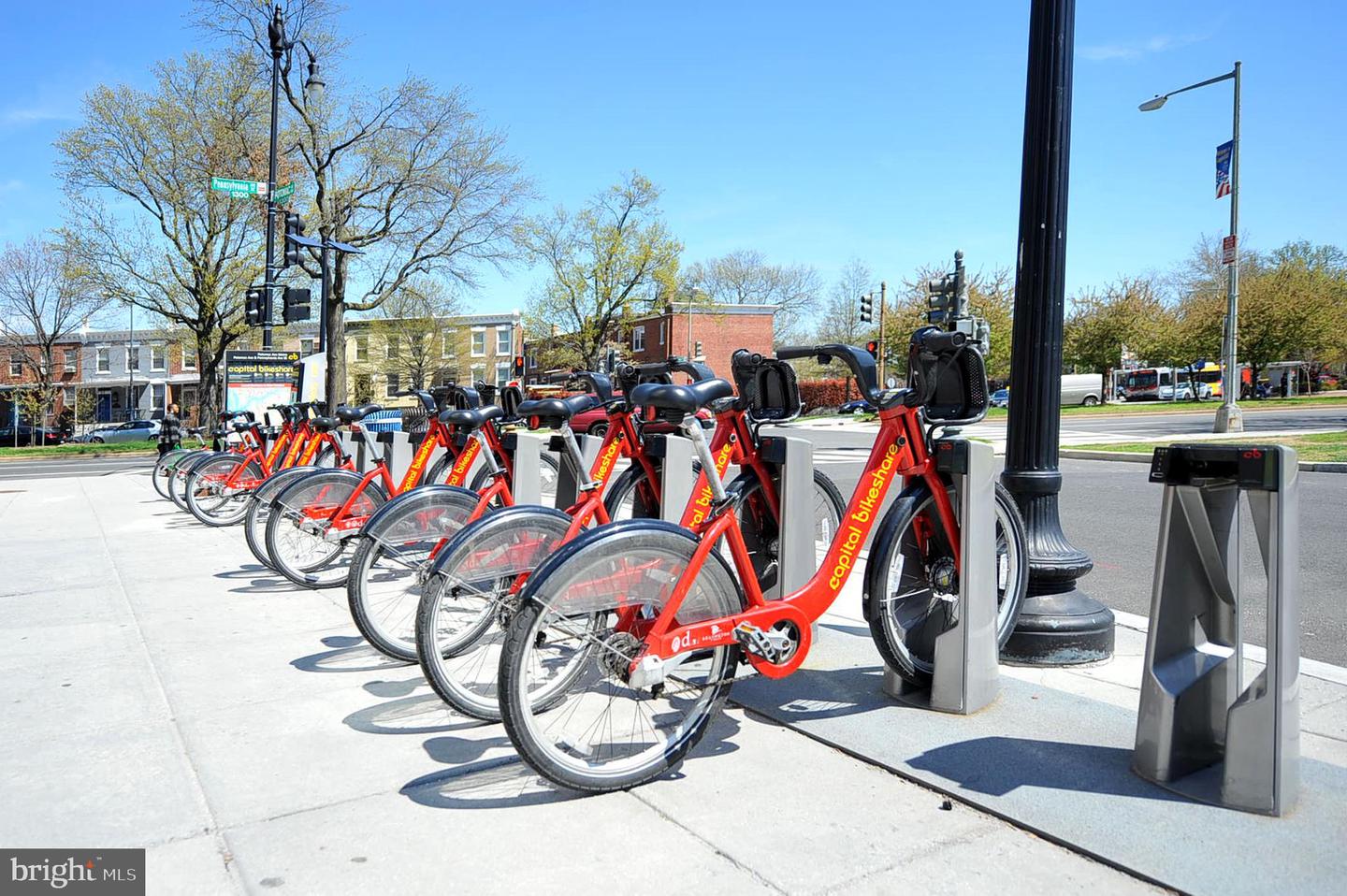 1391 PENNSYLVANIA AVE SE #403, WASHINGTON, District Of Columbia 20003, 2 Bedrooms Bedrooms, ,2 BathroomsBathrooms,Residential,For sale,1391 PENNSYLVANIA AVE SE #403,DCDC2211898 MLS # DCDC2211898 1391 PENNSYLVANIA AVE SE #403, WASHINGTON, District Of Columbia 20003, 2 Bedrooms Bedrooms, ,2 BathroomsBathrooms,Residential,For sale,1391 PENNSYLVANIA AVE SE #403,DCDC2211898 MLS # DCDC2211898