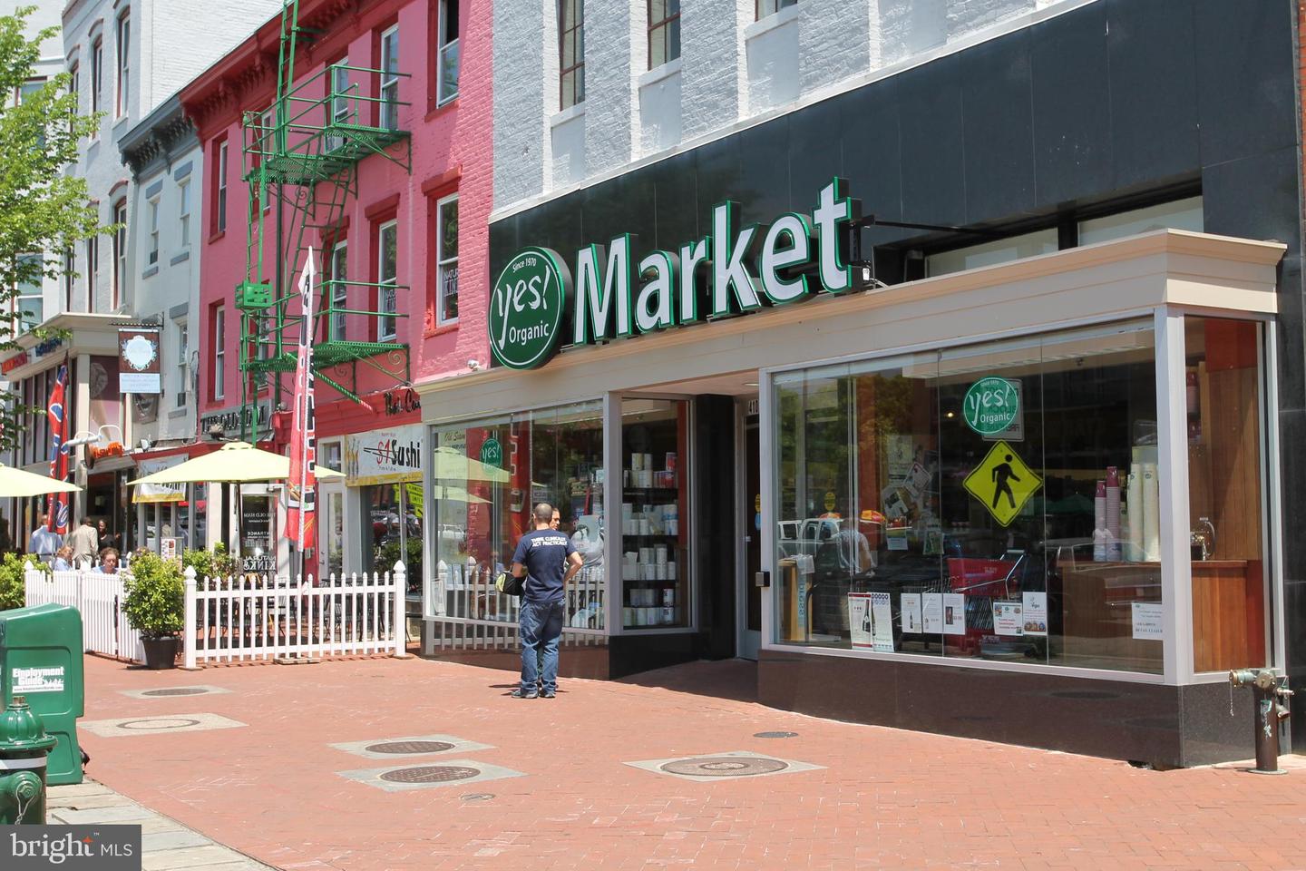 1391 PENNSYLVANIA AVE SE #403, WASHINGTON, District Of Columbia 20003, 2 Bedrooms Bedrooms, ,2 BathroomsBathrooms,Residential,For sale,1391 PENNSYLVANIA AVE SE #403,DCDC2211898 MLS # DCDC2211898 1391 PENNSYLVANIA AVE SE #403, WASHINGTON, District Of Columbia 20003, 2 Bedrooms Bedrooms, ,2 BathroomsBathrooms,Residential,For sale,1391 PENNSYLVANIA AVE SE #403,DCDC2211898 MLS # DCDC2211898