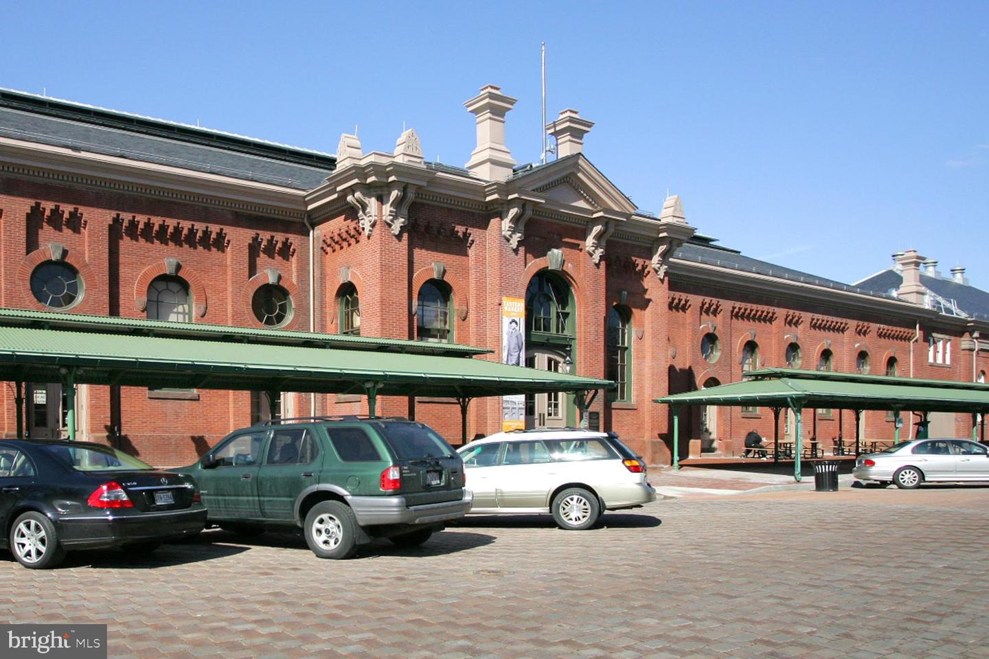 1391 PENNSYLVANIA AVE SE #403, WASHINGTON, District Of Columbia 20003, 2 Bedrooms Bedrooms, ,2 BathroomsBathrooms,Residential,For sale,1391 PENNSYLVANIA AVE SE #403,DCDC2211898 MLS # DCDC2211898