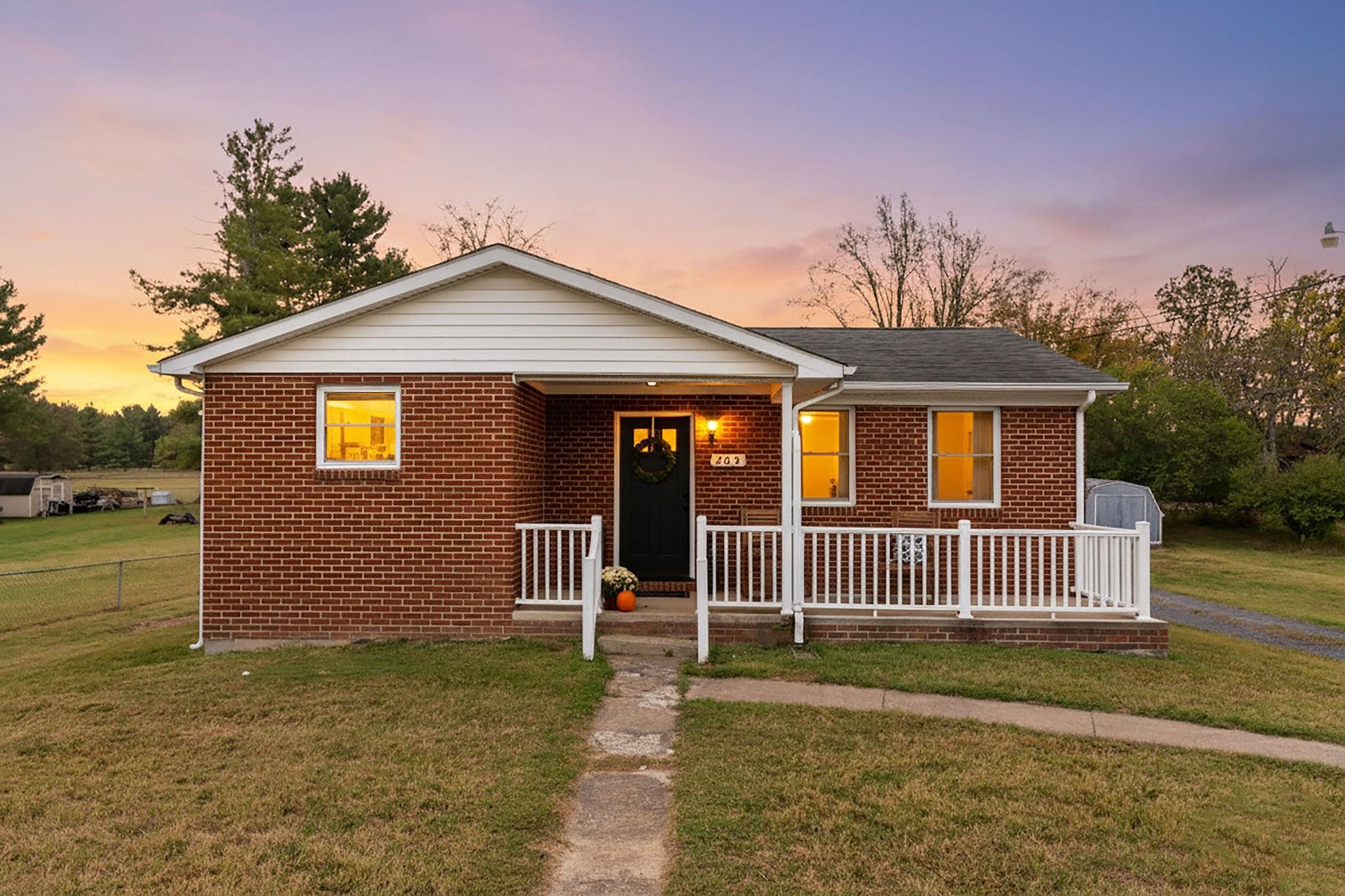 203 HOWARDSVILLE TPKE, STUARTS DRAFT, Virginia 24477, 3 Bedrooms Bedrooms, ,1 BathroomBathrooms,Residential,203 HOWARDSVILLE TPKE,669385 MLS # 669385