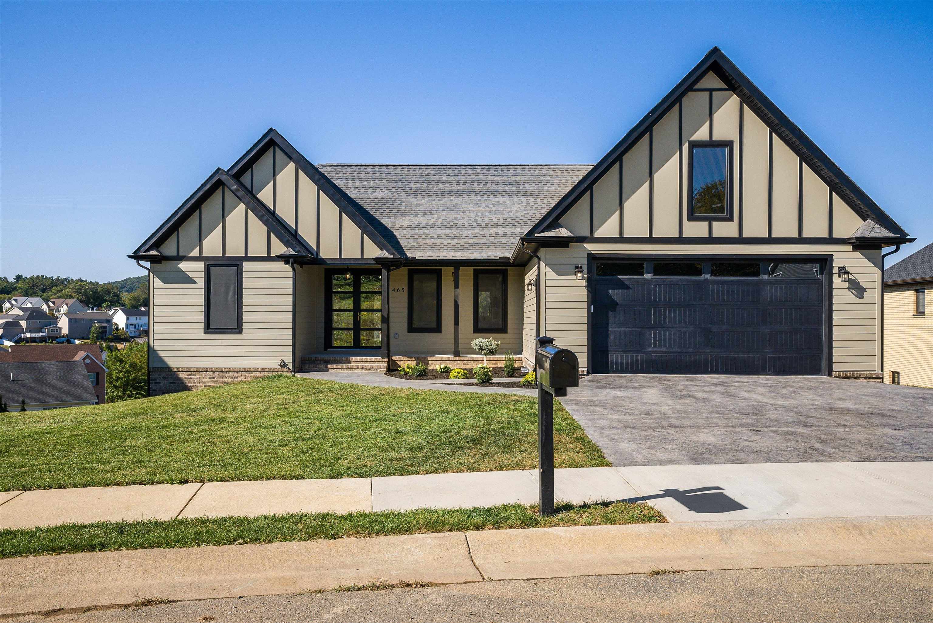 465 RACHEL DR, PENN LAIRD, Virginia 22846, 5 Bedrooms Bedrooms, ,3 BathroomsBathrooms,Residential,465 RACHEL DR,669387 MLS # 669387