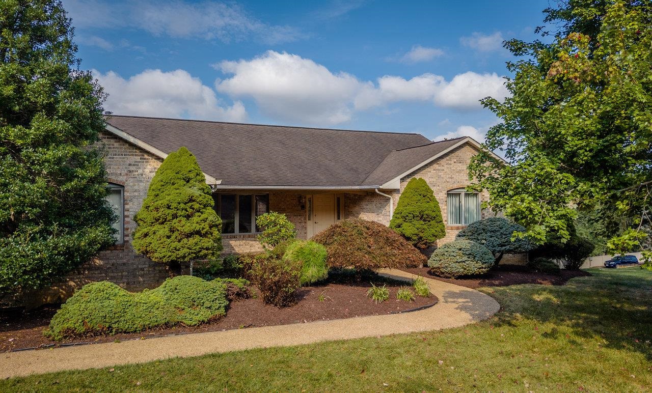 624 ERICKSON AVE, ROCKINGHAM, Virginia 22801, 3 Bedrooms Bedrooms, ,3 BathroomsBathrooms,Residential,624 ERICKSON AVE,669394 MLS # 669394