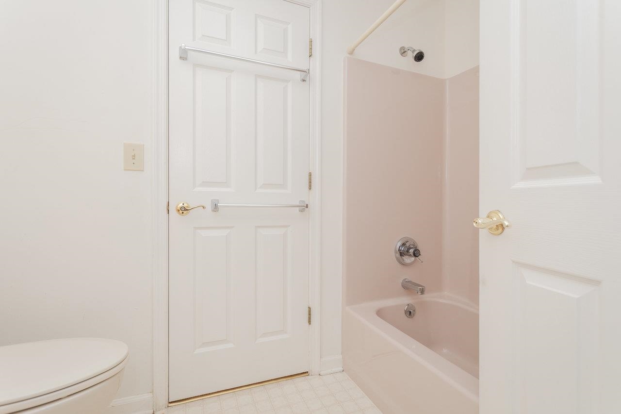 624 ERICKSON AVE, ROCKINGHAM, Virginia 22801, 3 Bedrooms Bedrooms, ,3 BathroomsBathrooms,Residential,624 ERICKSON AVE,669394 MLS # 669394
