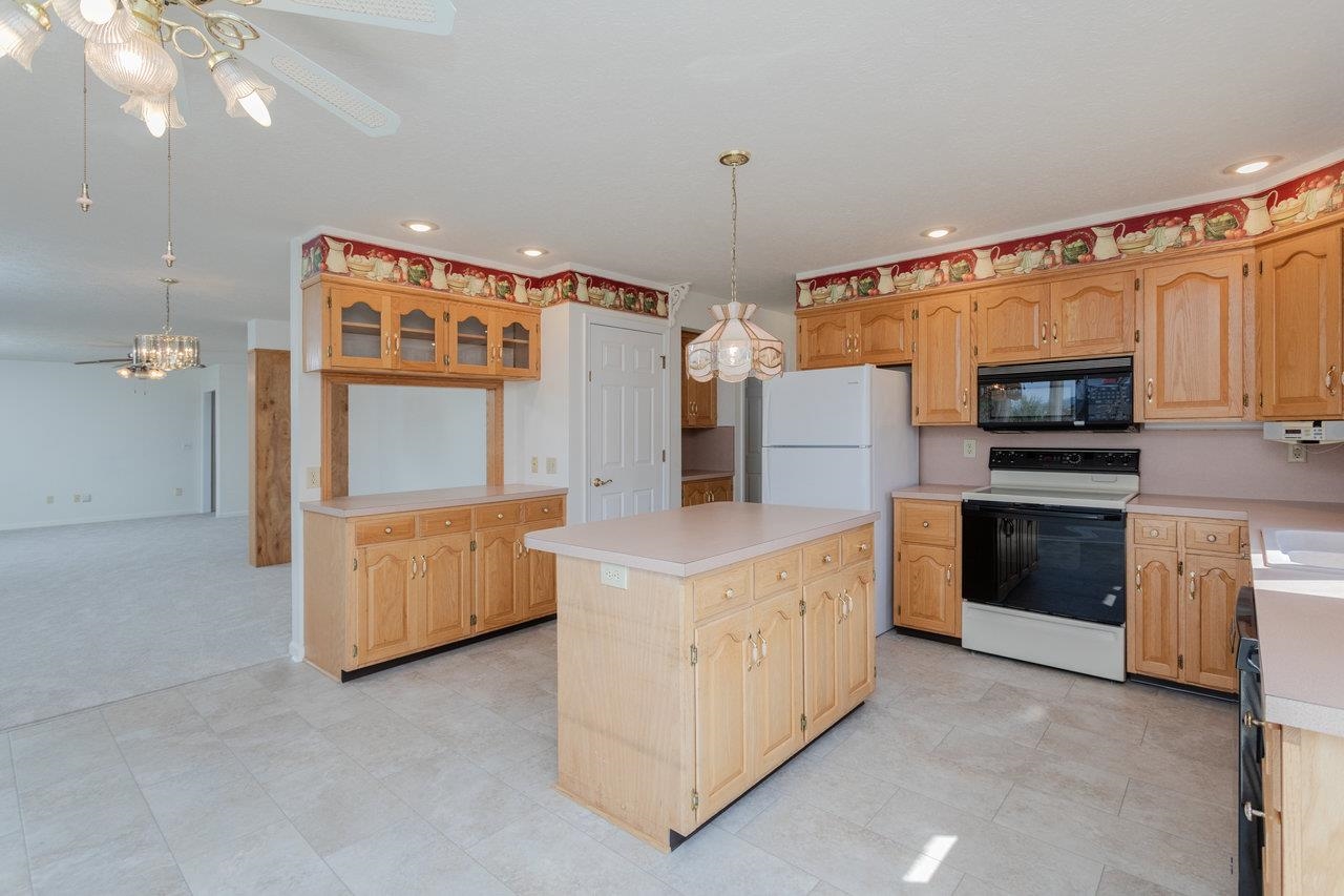 624 ERICKSON AVE, ROCKINGHAM, Virginia 22801, 3 Bedrooms Bedrooms, ,3 BathroomsBathrooms,Residential,624 ERICKSON AVE,669394 MLS # 669394