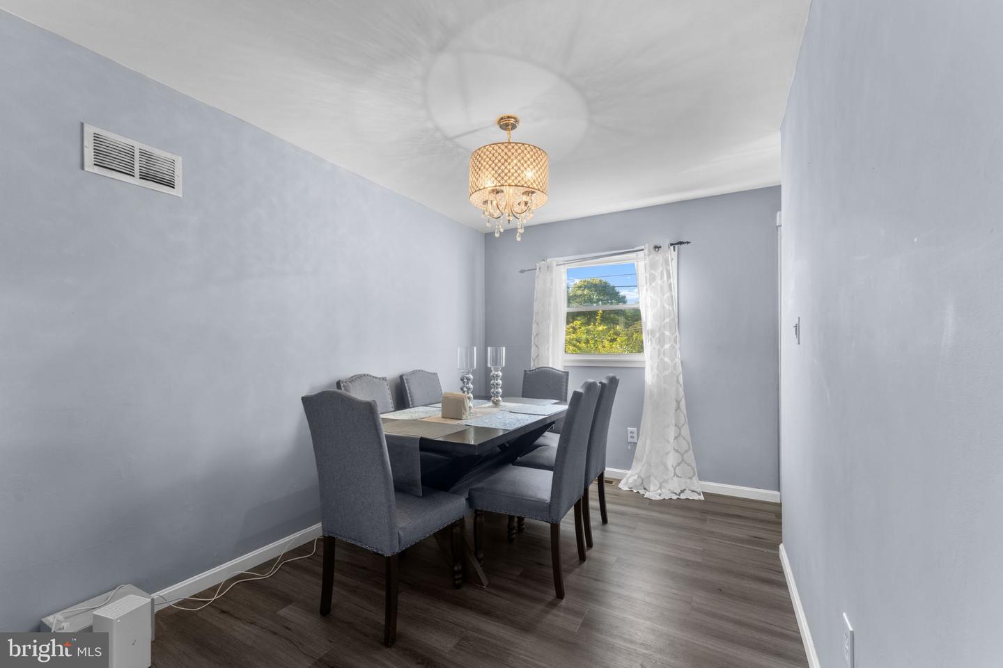 1407 COLCHESTER RD, WOODBRIDGE, Virginia 22191, 3 Bedrooms Bedrooms, 10 Rooms Rooms,3 BathroomsBathrooms,Residential,For sale,1407 COLCHESTER RD,VAPW2103152 MLS # VAPW2103152