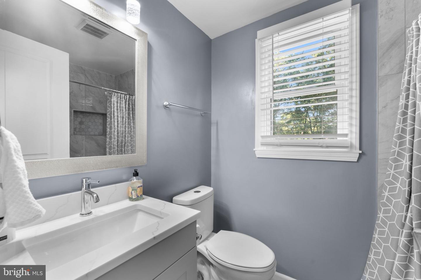 1407 COLCHESTER RD, WOODBRIDGE, Virginia 22191, 3 Bedrooms Bedrooms, 10 Rooms Rooms,3 BathroomsBathrooms,Residential,For sale,1407 COLCHESTER RD,VAPW2103152 MLS # VAPW2103152