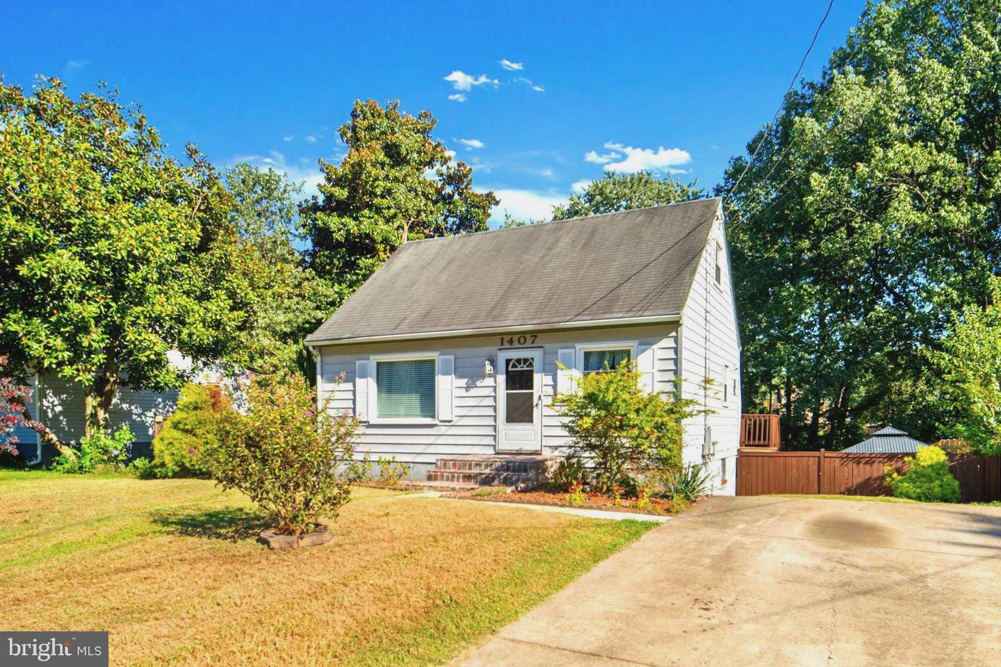 1407 COLCHESTER RD, WOODBRIDGE, Virginia 22191, 3 Bedrooms Bedrooms, 10 Rooms Rooms,3 BathroomsBathrooms,Residential,For sale,1407 COLCHESTER RD,VAPW2103152 MLS # VAPW2103152