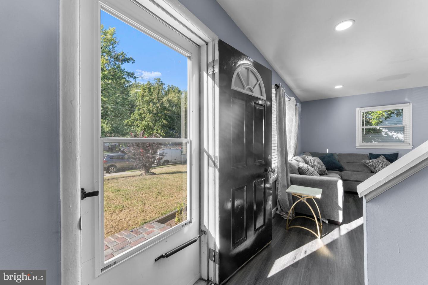 1407 COLCHESTER RD, WOODBRIDGE, Virginia 22191, 3 Bedrooms Bedrooms, 10 Rooms Rooms,3 BathroomsBathrooms,Residential,For sale,1407 COLCHESTER RD,VAPW2103152 MLS # VAPW2103152