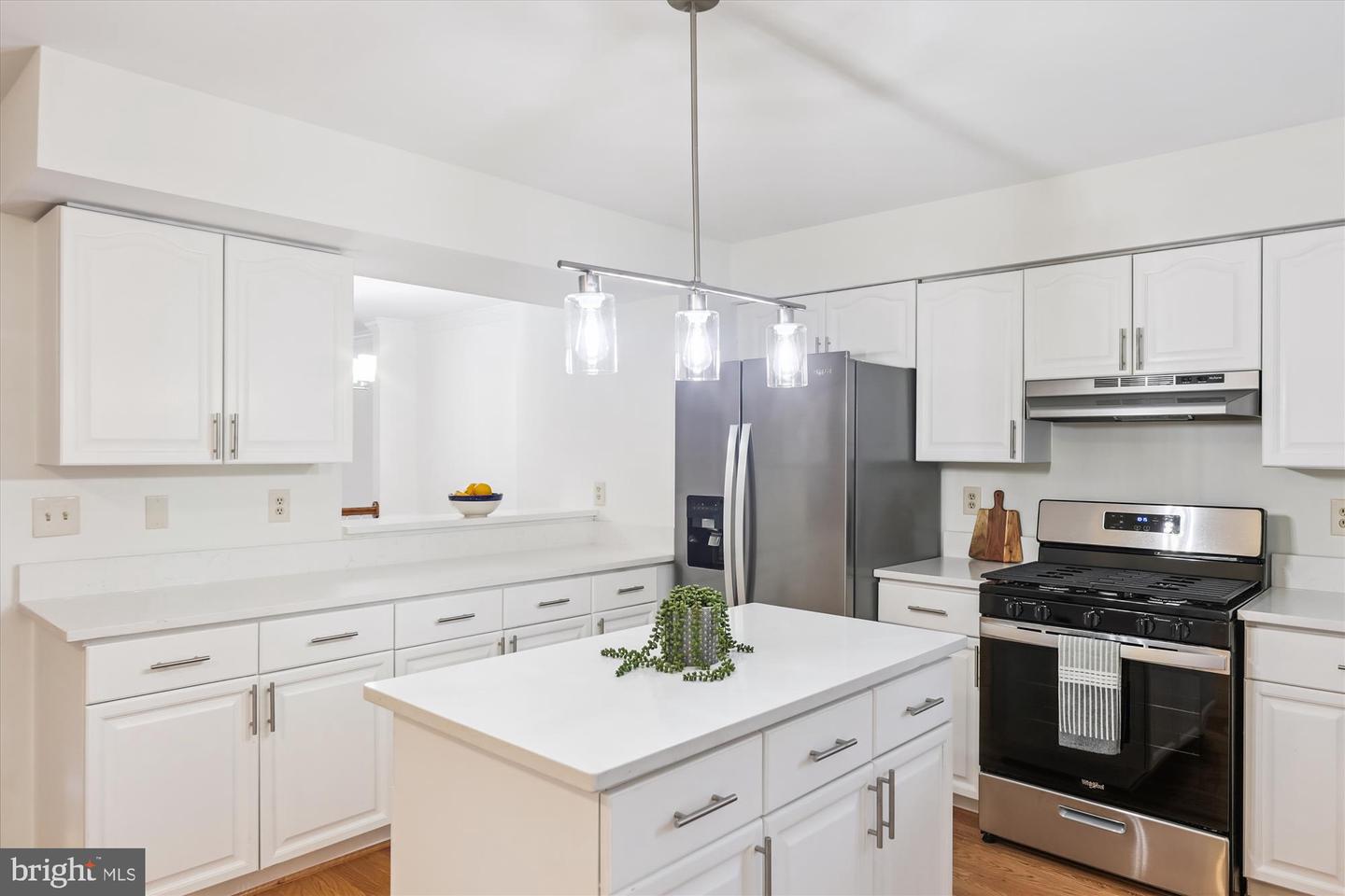 8840 EAGLE ROCK LN, SPRINGFIELD, Virginia 22153, 3 Bedrooms Bedrooms, ,3 BathroomsBathrooms,Residential,For sale,8840 EAGLE ROCK LN,VAFX2265092 MLS # VAFX2265092