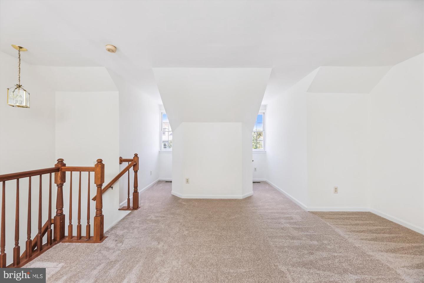 8840 EAGLE ROCK LN, SPRINGFIELD, Virginia 22153, 3 Bedrooms Bedrooms, ,3 BathroomsBathrooms,Residential,For sale,8840 EAGLE ROCK LN,VAFX2265092 MLS # VAFX2265092