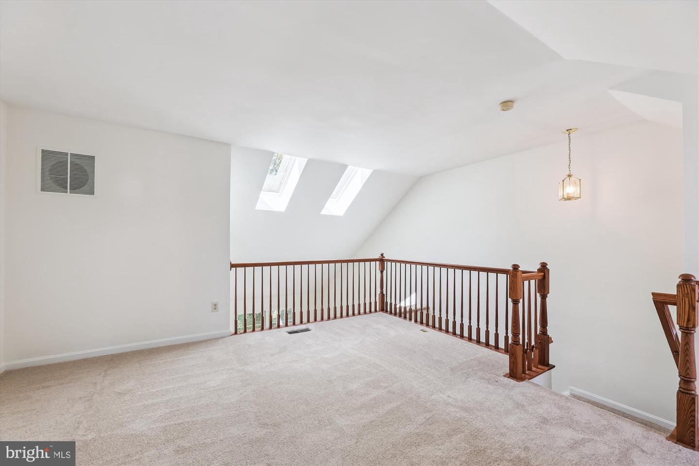 8840 EAGLE ROCK LN, SPRINGFIELD, Virginia 22153, 3 Bedrooms Bedrooms, ,3 BathroomsBathrooms,Residential,For sale,8840 EAGLE ROCK LN,VAFX2265092 MLS # VAFX2265092