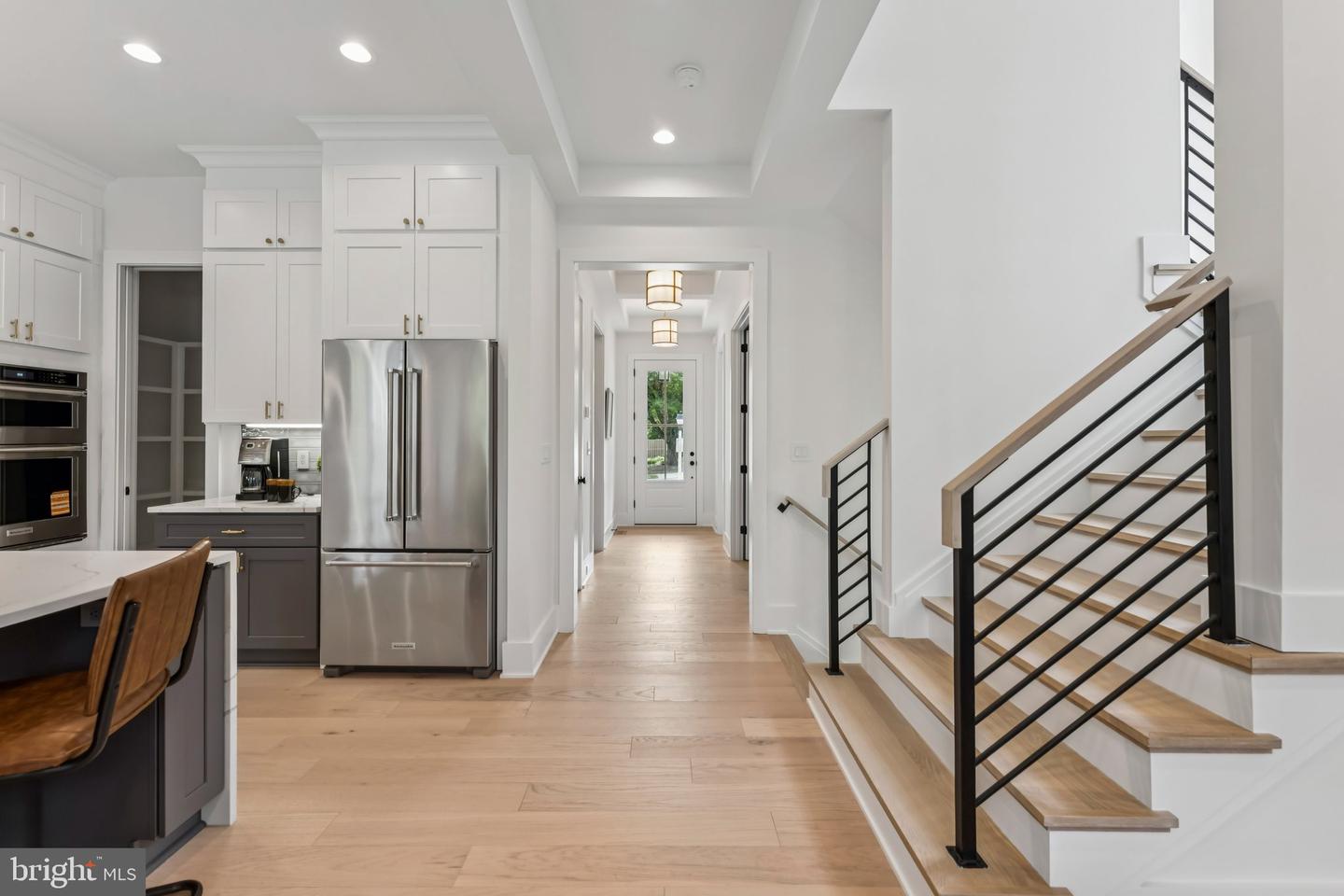 5017 17TH ST N, ARLINGTON, Virginia 22207, 5 Bedrooms Bedrooms, ,5 BathroomsBathrooms,Residential,For sale,5017 17TH ST N,VAAR2063190 MLS # VAAR2063190