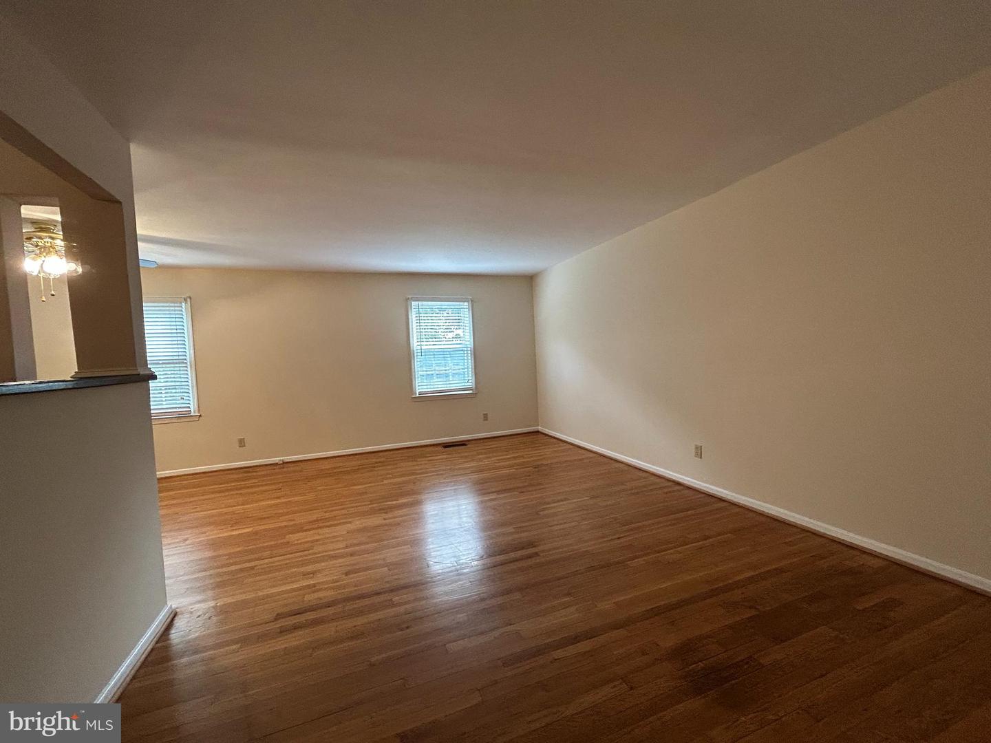 5432 BRIXHAM CT, BURKE, Virginia 22015, 4 Bedrooms Bedrooms, ,3 BathroomsBathrooms,Residential,For sale,5432 BRIXHAM CT,VAFX2265374 MLS # VAFX2265374